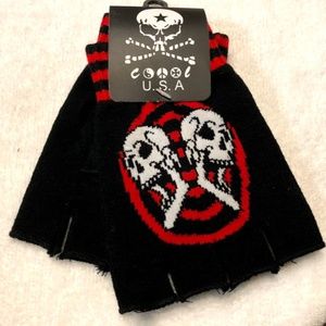 Skull Laugh Red Finger-less Gloves